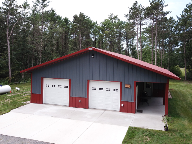 Post-Frame Residential Home in Dresser Wisconsin