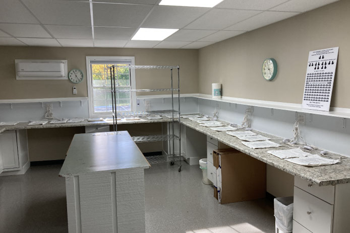 72' x 72' post-frame veterinary facility
