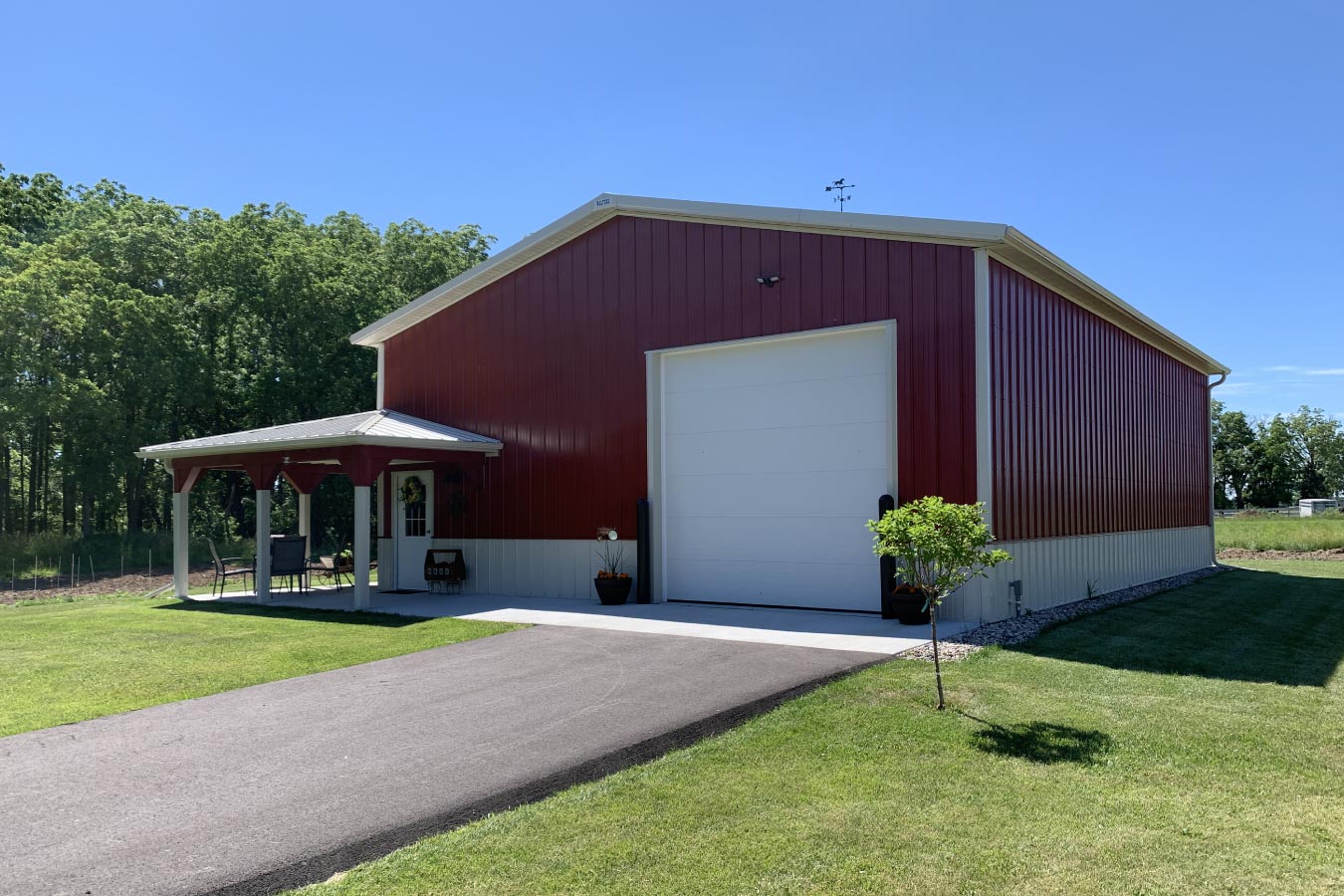 36' x 48' Pole Shed